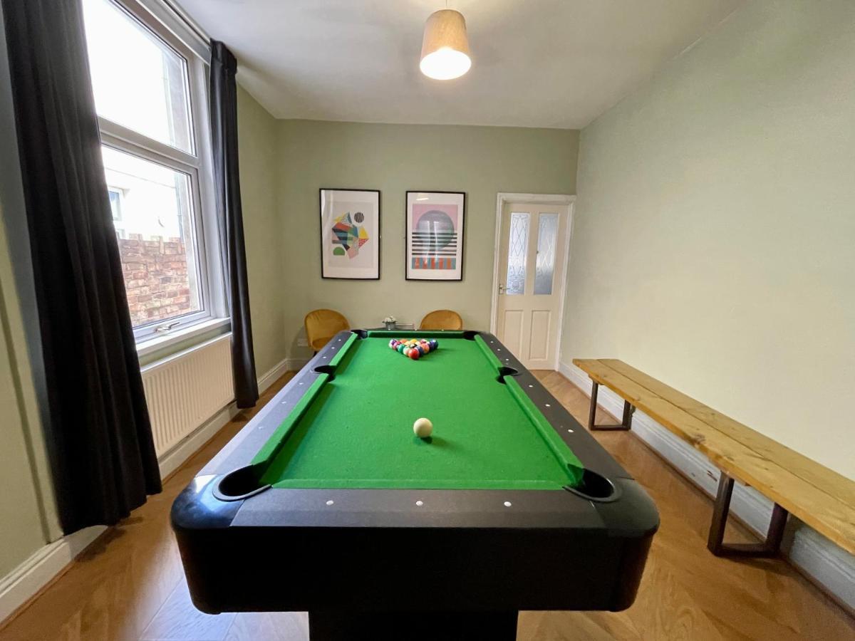 Edwardian City Centre House For Big Groups, Offroad Parking & Hot Tub! Кардіфф Екстер'єр фото