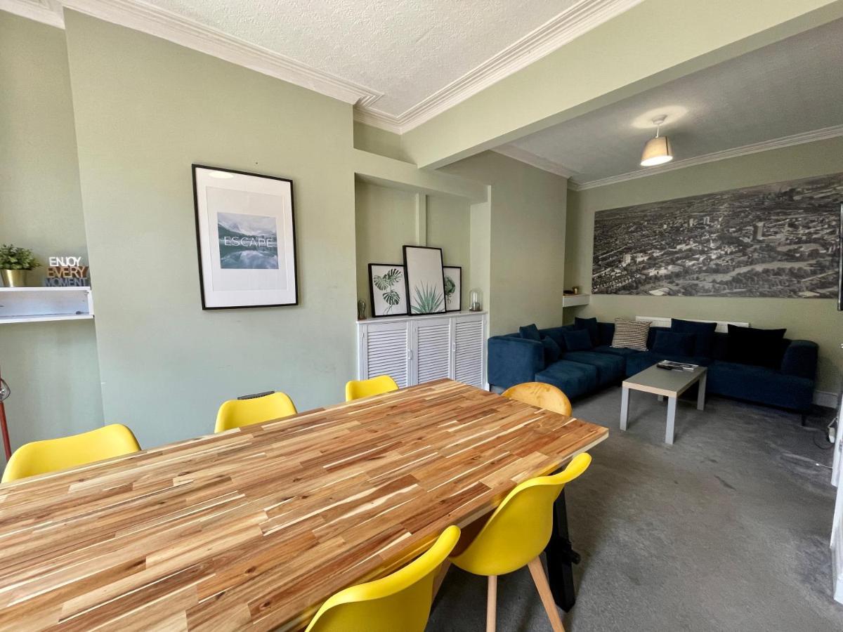 Edwardian City Centre House For Big Groups, Offroad Parking & Hot Tub! Кардіфф Екстер'єр фото